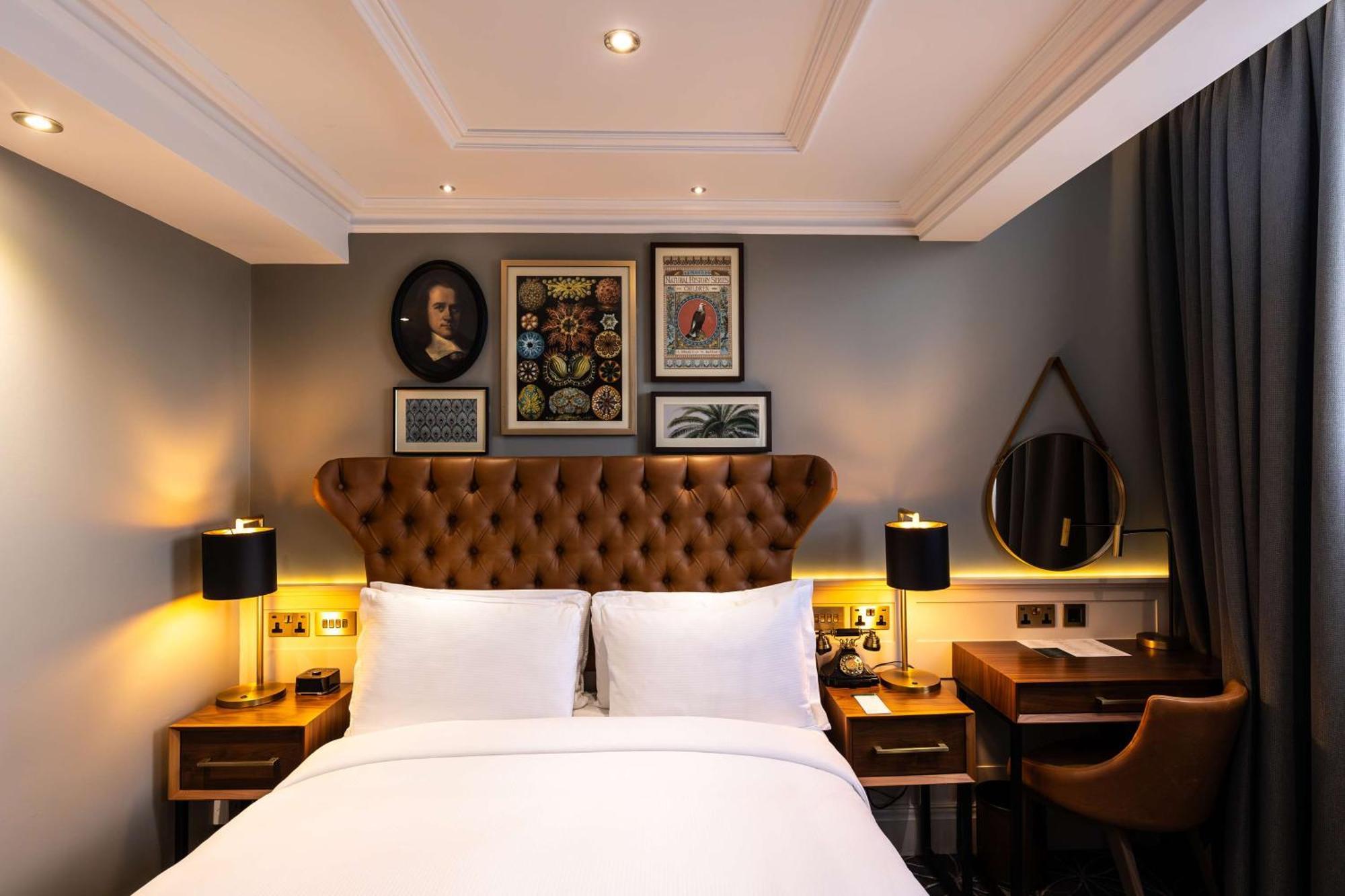 100 Queen'S Gate Hotel London, Curio Collection By Hilton מראה חיצוני תמונה A room at the hotel