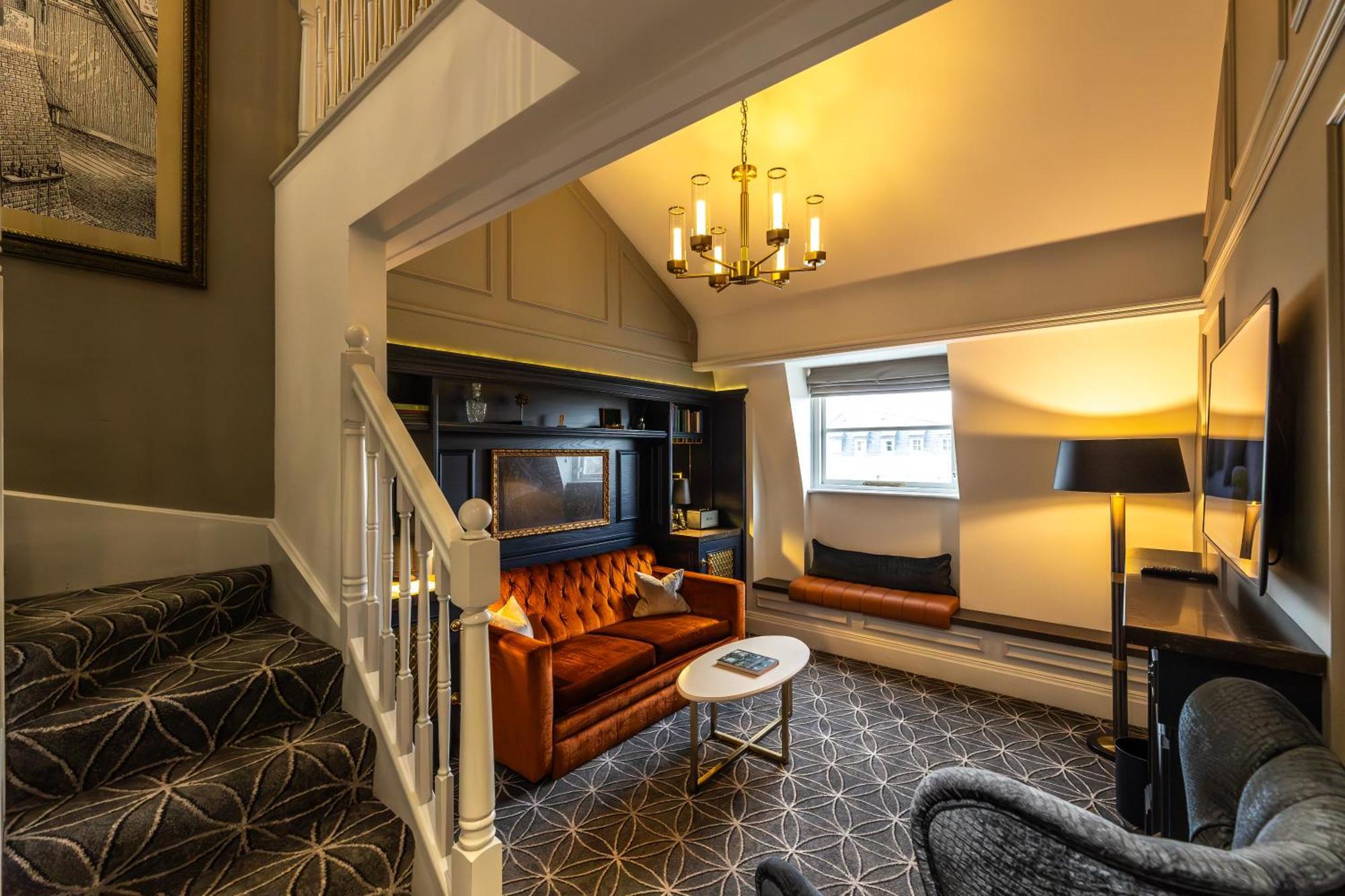100 Queen'S Gate Hotel London, Curio Collection By Hilton מראה חיצוני תמונה The hotel's interior